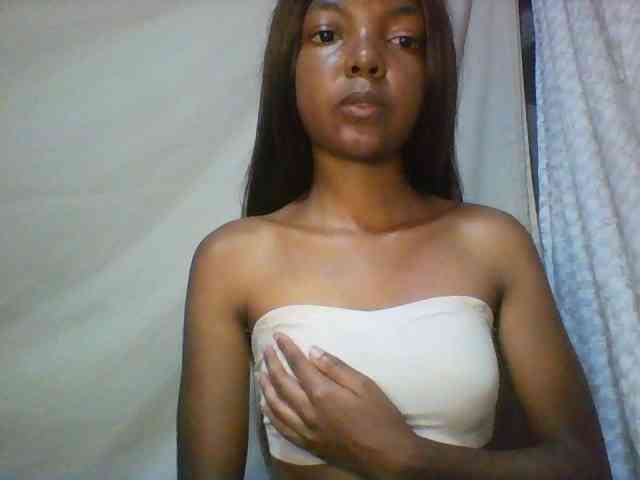 Babygirl7x webcam