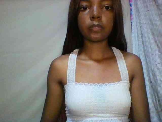 Babygirl7x webcam