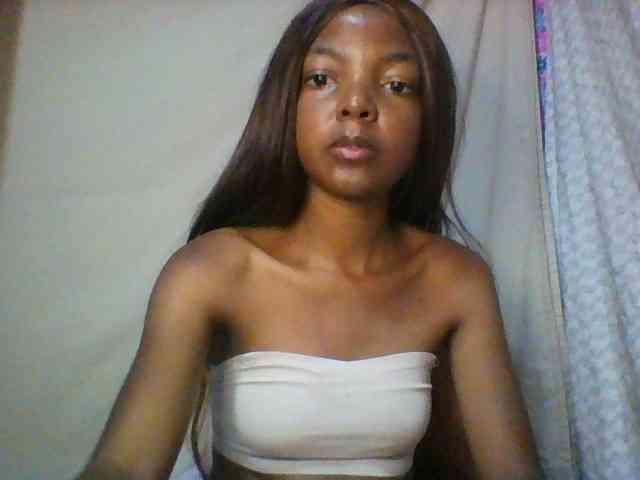 Babygirl7x webcam