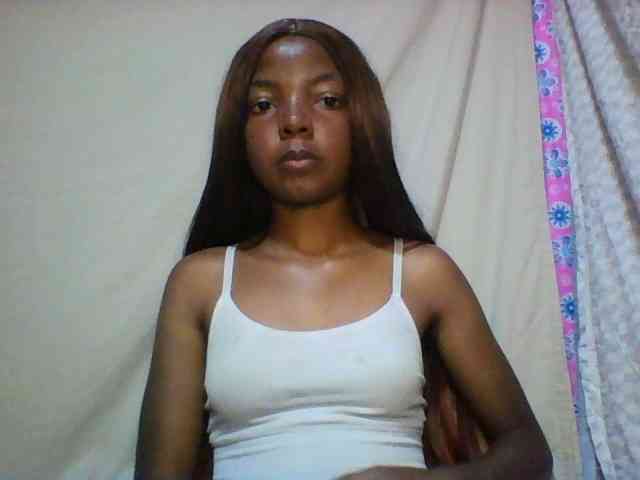 Babygirl7x webcam