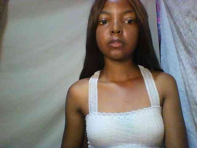 Babygirl7x webcam