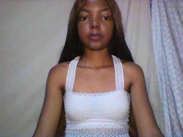 Babygirl7x webcam