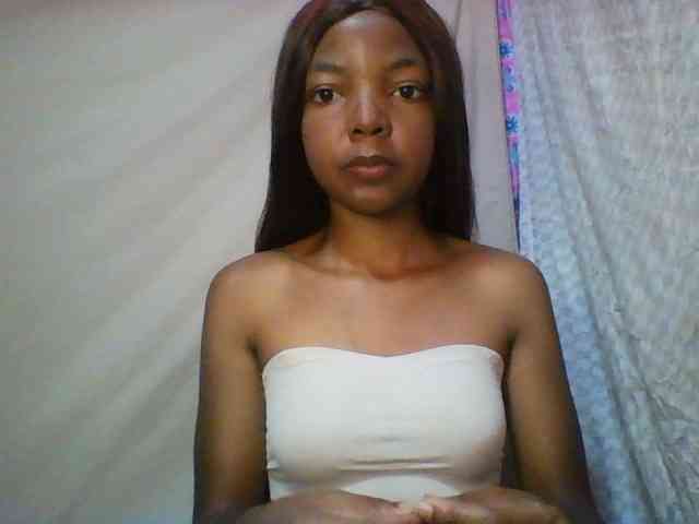 Babygirl7x webcam