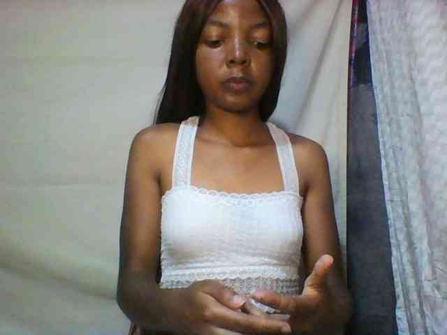 Babygirl7x webcam