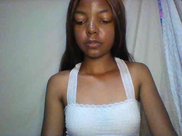 Babygirl7x webcam