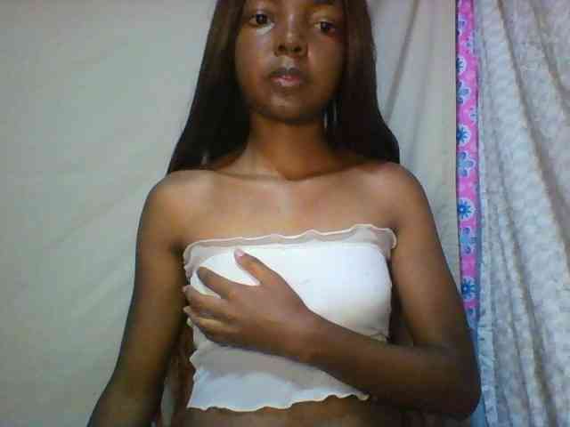 Babygirl7x webcam