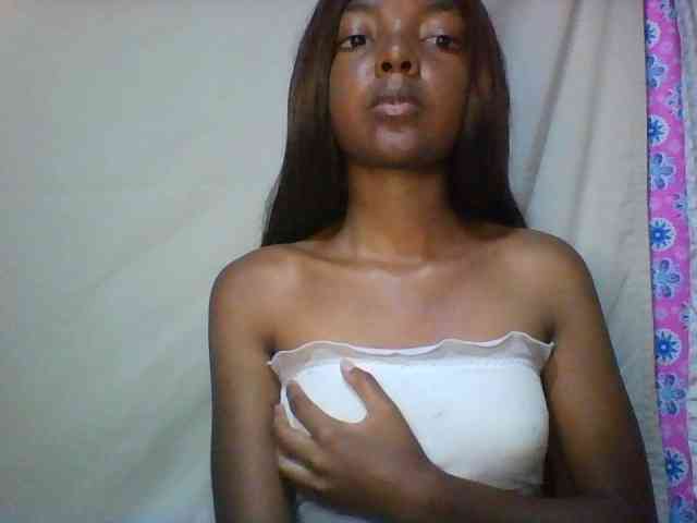 Babygirl7x webcam