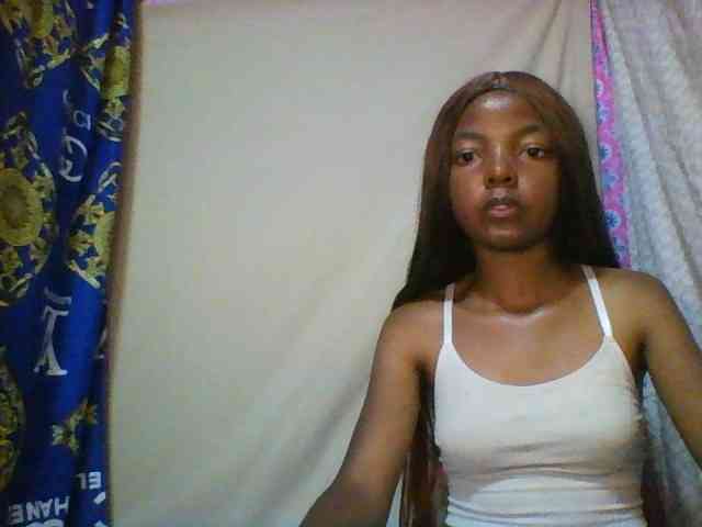 Babygirl7x webcam