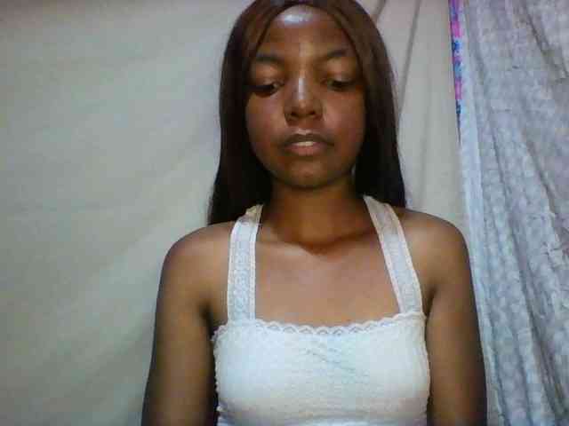 Babygirl7x webcam