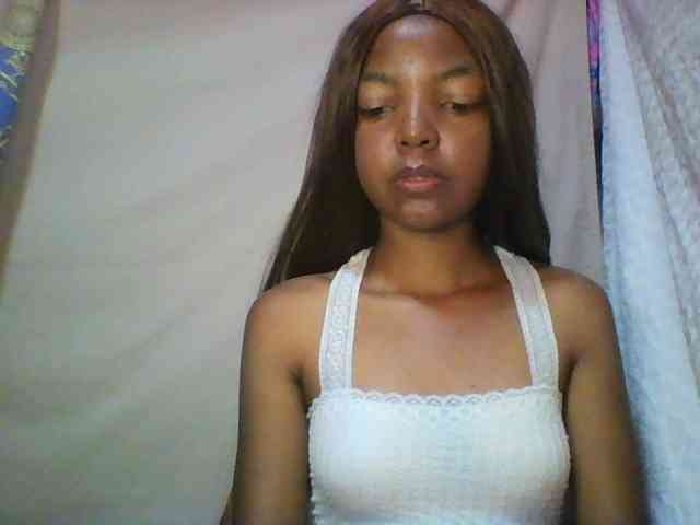 Babygirl7x webcam