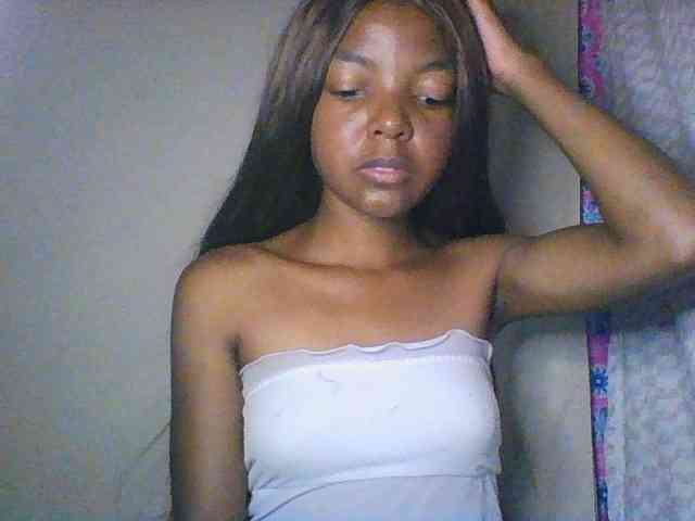 Babygirl7x webcam