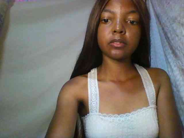 Babygirl7x webcam