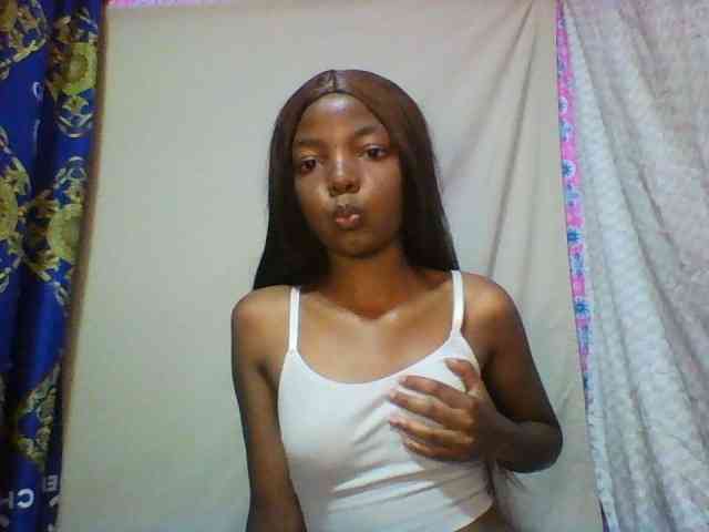 Babygirl7x webcam