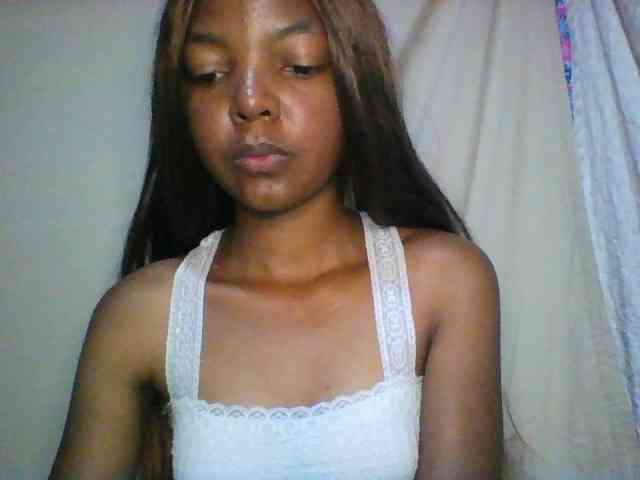 Babygirl7x webcam