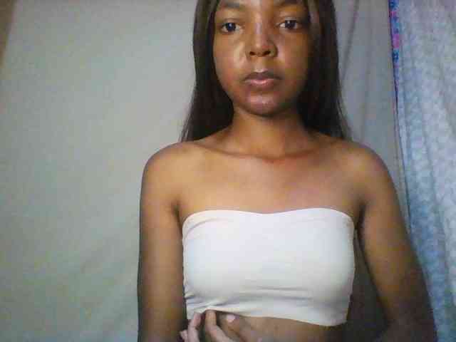 Babygirl7x webcam
