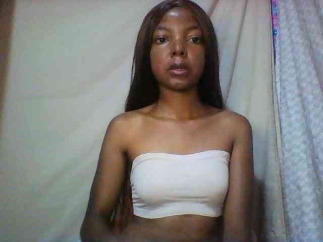 Babygirl7x webcam