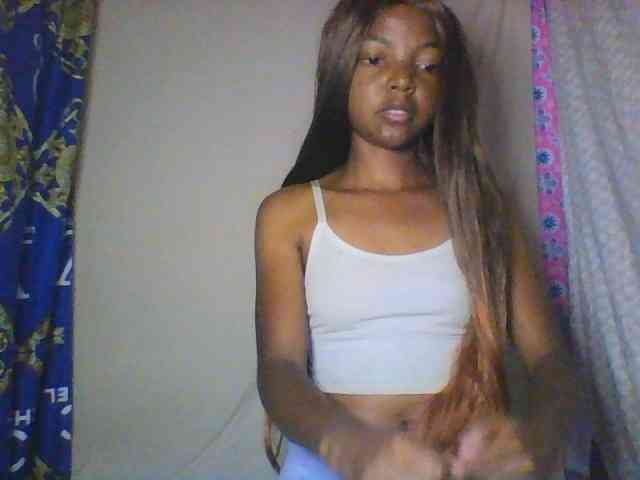 Babygirl7x webcam