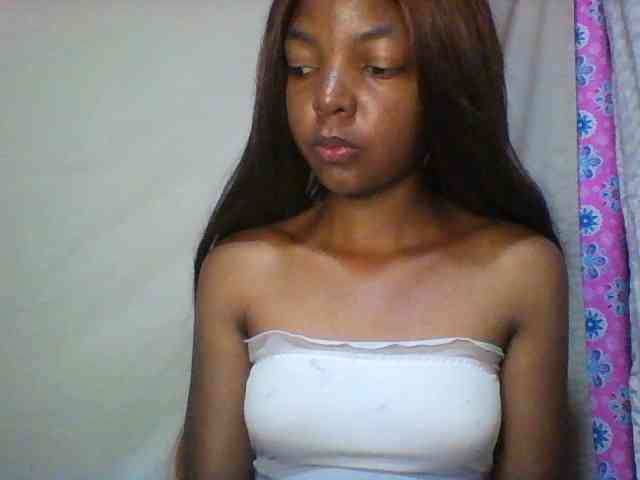 Babygirl7x webcam