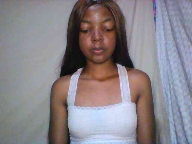 Babygirl7x webcam
