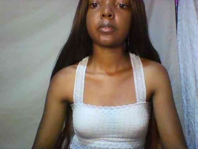 Babygirl7x webcam