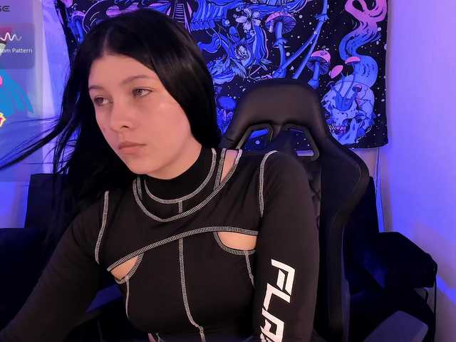 LanaKyutt live cam on BongaCams