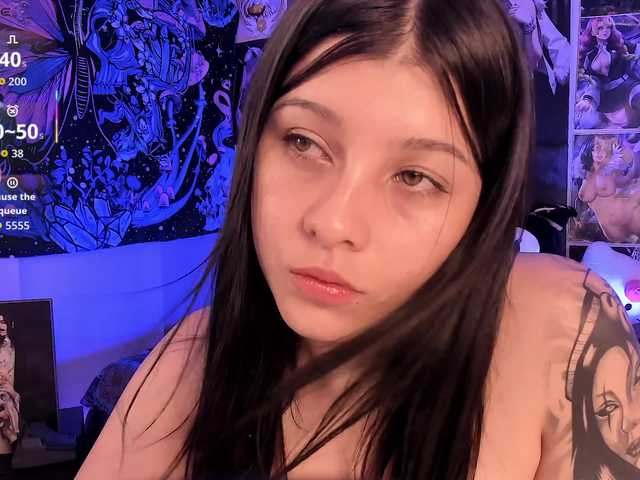 LanaKyutt live cam on BongaCams