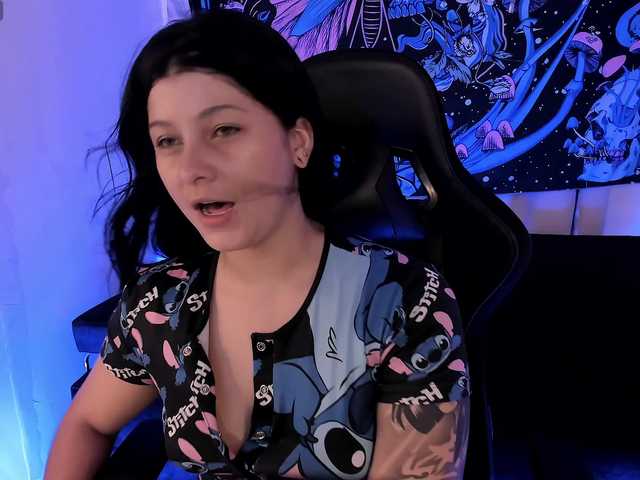 LanaKyutt live cam on BongaCams