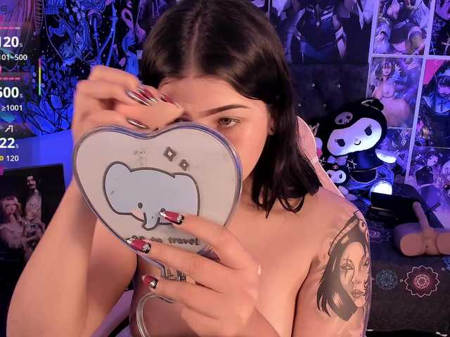 LanaKyutt live cam on BongaCams