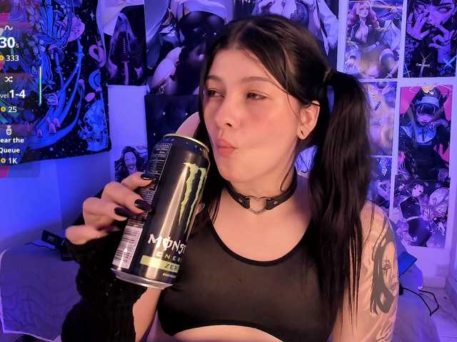 LanaKyutt live cam on BongaCams