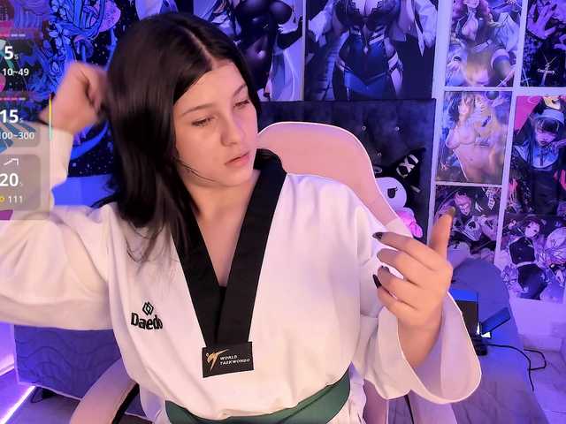LanaKyutt live webcam show