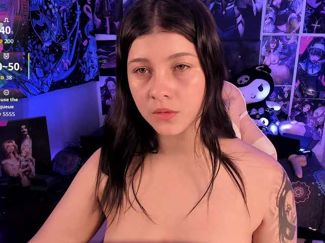 LanaKyutt live cam on BongaCams