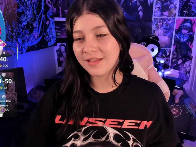 LanaKyutt live cam on BongaCams