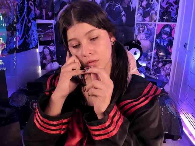 LanaKyutt webcam