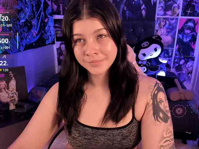 LanaKyutt webcam