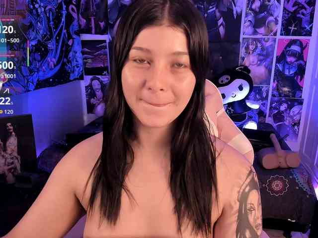 LanaKyutt webcam