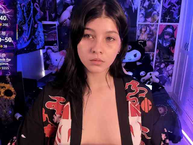 LanaKyutt webcam