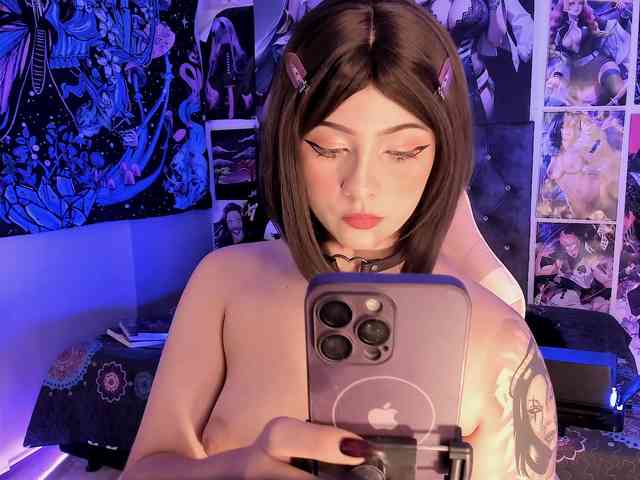 Model: LanaKyutt