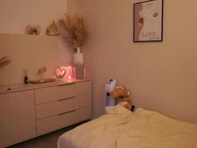 Sophielux18 live cam on BongaCams