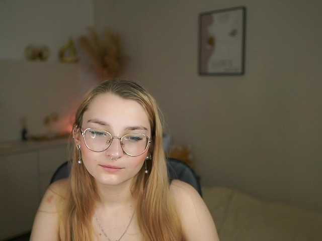 Sophielux18 live cam on BongaCams