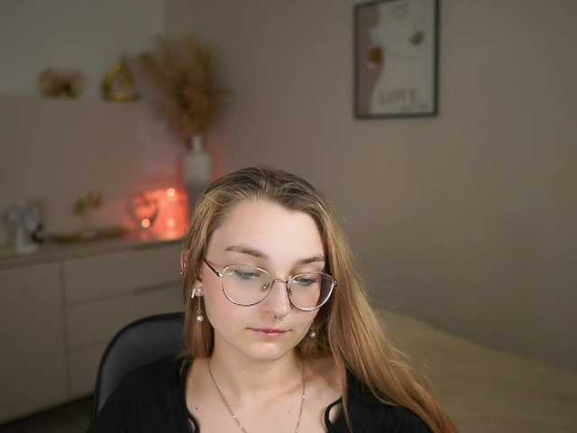 Sophielux18 live cam on BongaCams