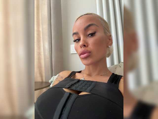 MariaMagdalena live cam on BongaCams