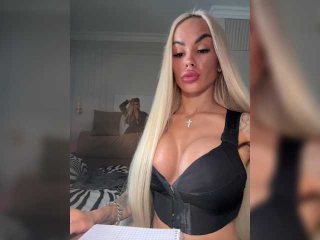 MariaMagdalena live cam on BongaCams