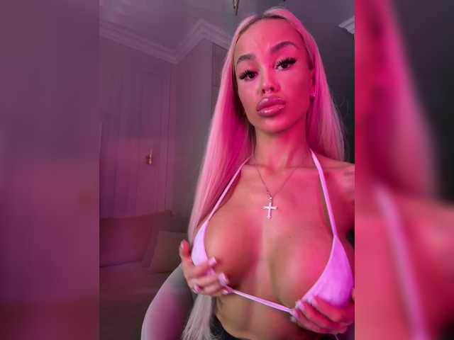 MariaMagdalena live cam on BongaCams