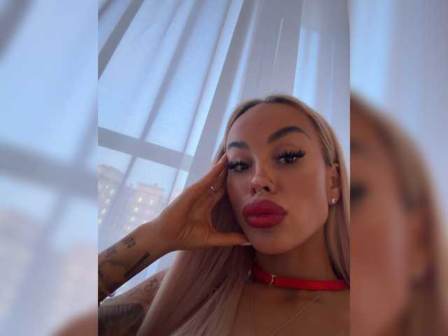 mariamagdalena live show
