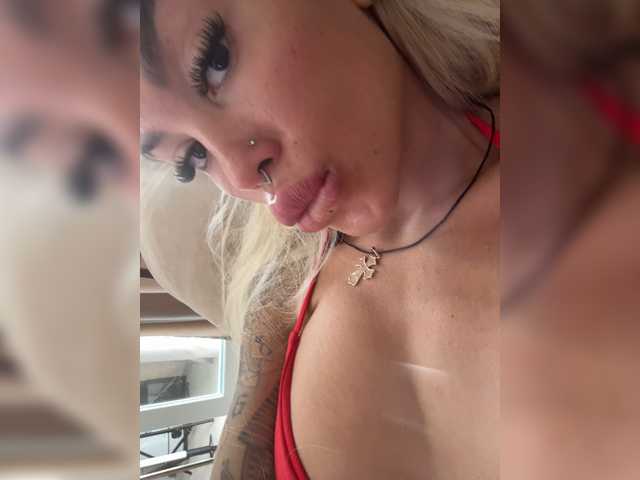 MariaMagdalena live cam on BongaCams