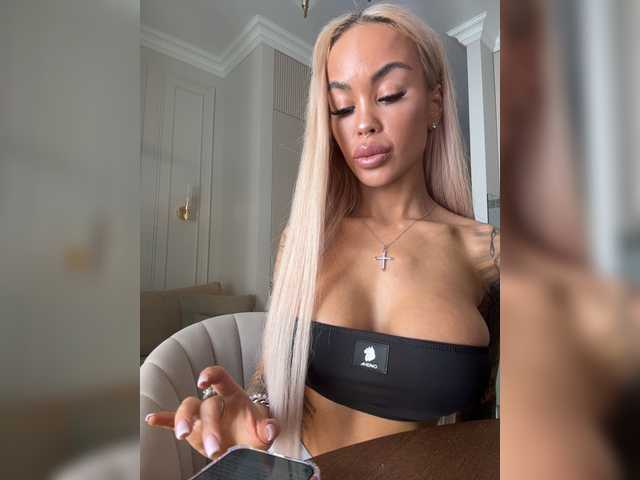 MariaMagdalena live cam on BongaCams
