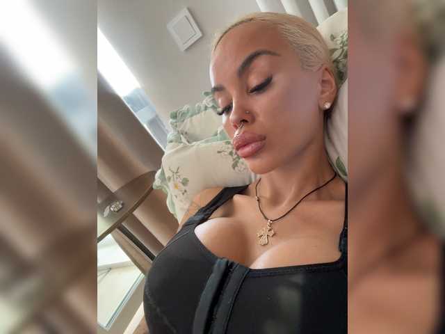 MariaMagdalena live cam on BongaCams