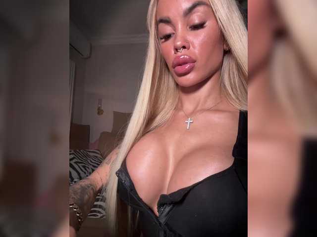 MariaMagdalena live cam on BongaCams