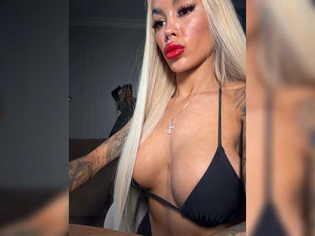 MariaMagdalena live cam on BongaCams