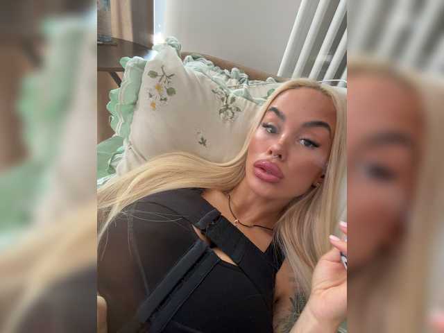MariaMagdalena live cam on BongaCams